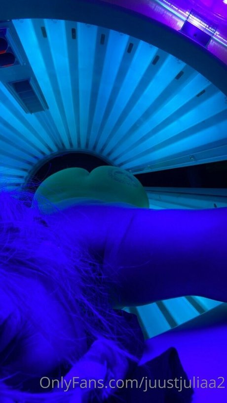 juustjuliaa2 hd model photo