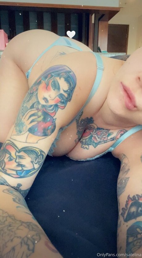 Satelina Suicide model naked pictures