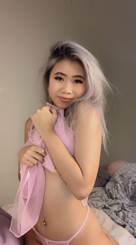 angelbvtch free actress pics