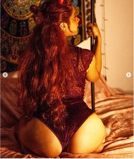 BolinhoSelvagem pornstar photos