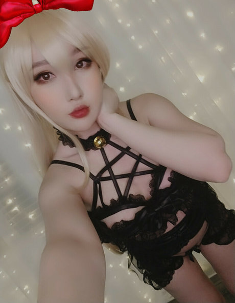 Rinnie Riot model nudes galleries