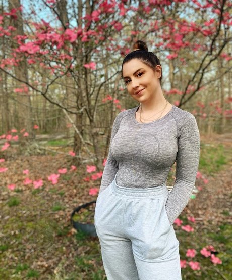 Katy Beaver pornstar high quality pics