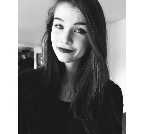 Taymoo model free img