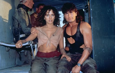 Valeria Golino star sexy img