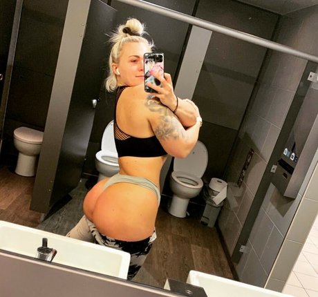 Frankie Dennis pornographic model archive