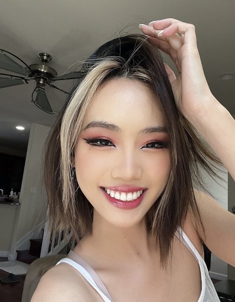 Chael dot star hd pictures