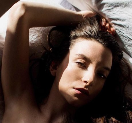 Sophei Bird erotic star photo