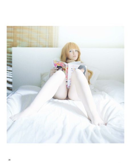 Sairu Hoshi hot model images