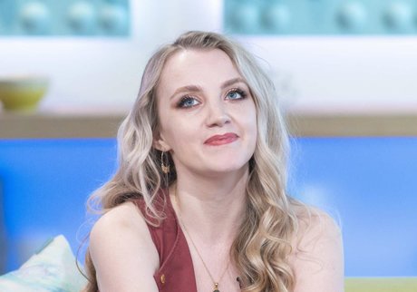 Evanna Lynch pornstar pic