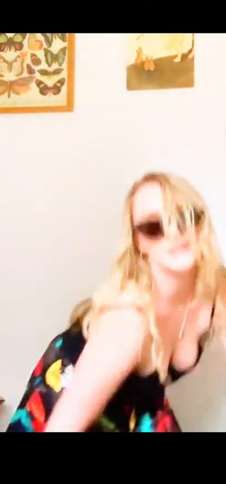 Evanna Lynch model erotic photos