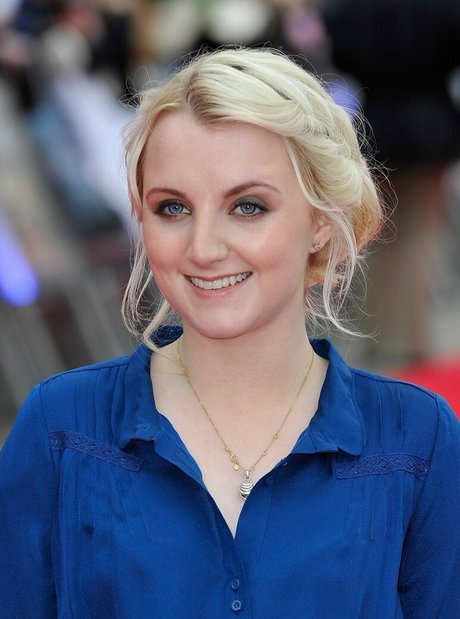 Evanna Lynch porn model archive