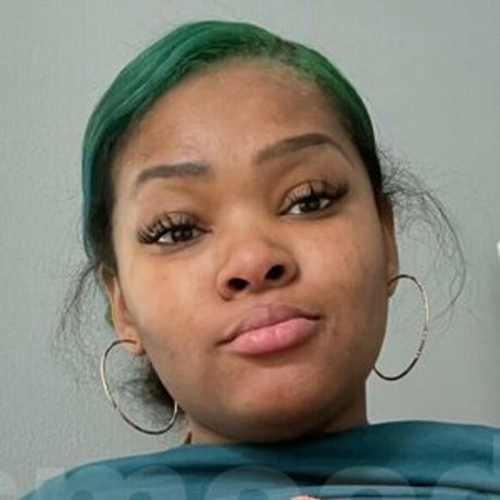 MsMoodyBB sexy model image