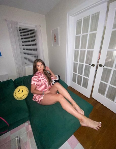 Cali Chase free pornstar gallery