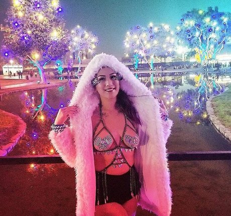 AnriAeterna art model picture