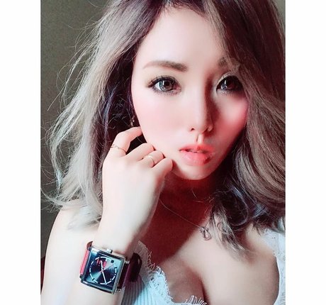 MakiRon top pornstar pics