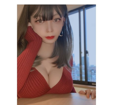 Maya Takamiya model free images