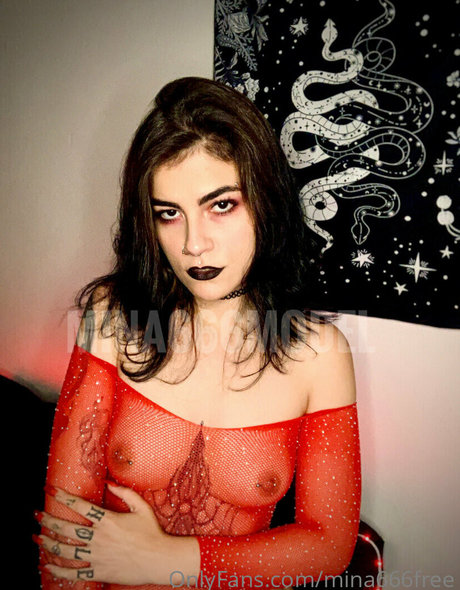 Mina666Model erotic star image