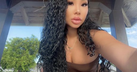 ohsoyoulily star porn pics