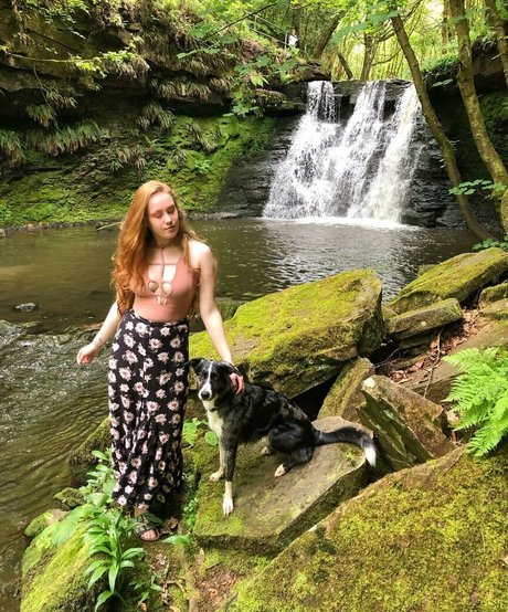 Lucie Rose Middleton pornstar pretty archive