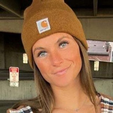 Madisyn Hunt star naked pic