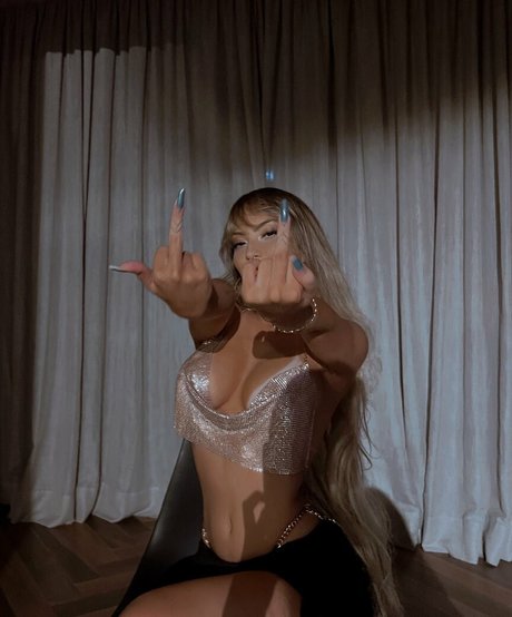 Carolinabf actress img