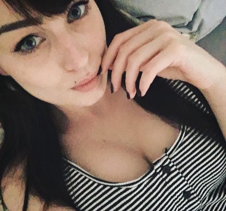 Naniheichou sex actress pics