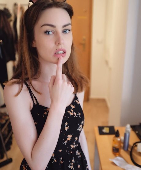 Naniheichou model best image