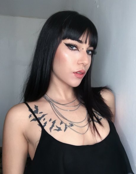 Laylahearts66 pornstar hot img