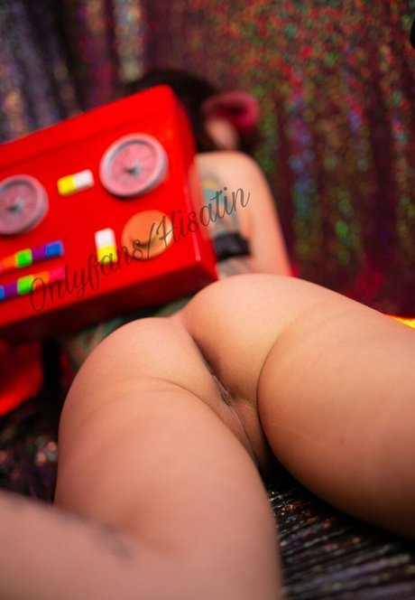 hisatin xxx star photo