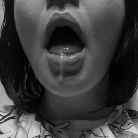 Hanasolo star hot photos