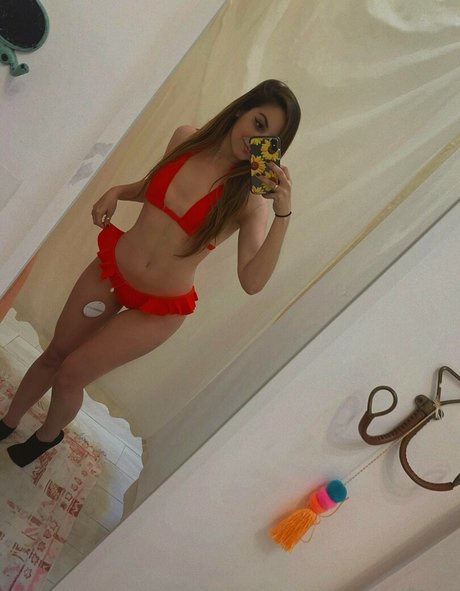 Sloane Skipper Wolf model sex img