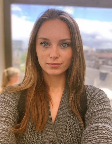 LillyPie free model images