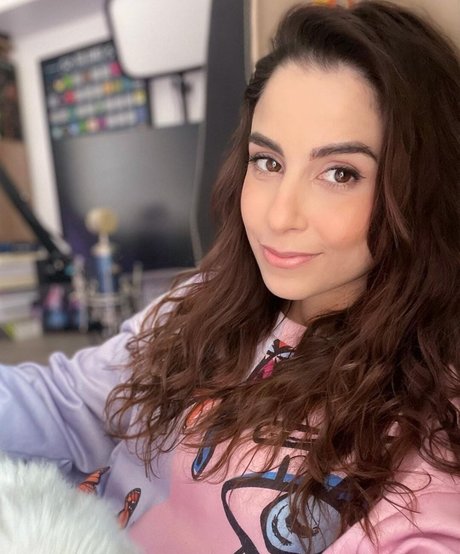 Kurolily nudes actress images