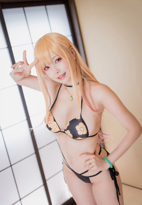 Ely Cosplayer free pornstar photo