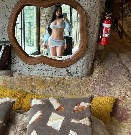 Esther Ng perfect star pictures