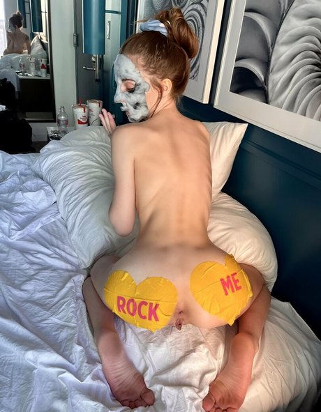 Aaliyahsworld pornstar erotic photo