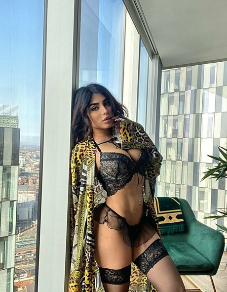 so petrov model exclusive pic