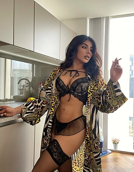 so petrov hd model picture