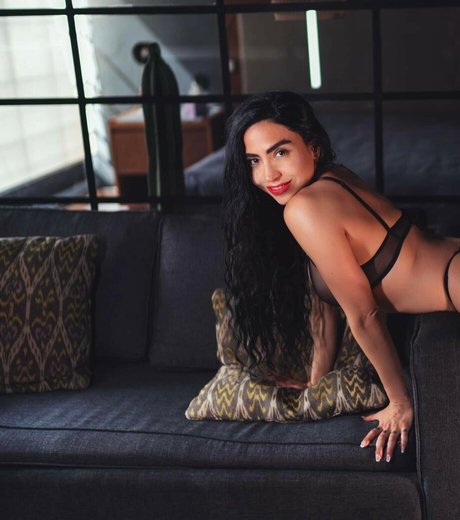 Mayra Rivera model nice picture