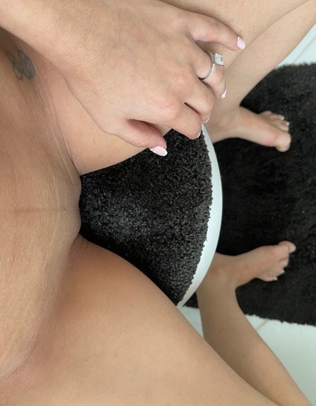 Dzdndz star erotic img