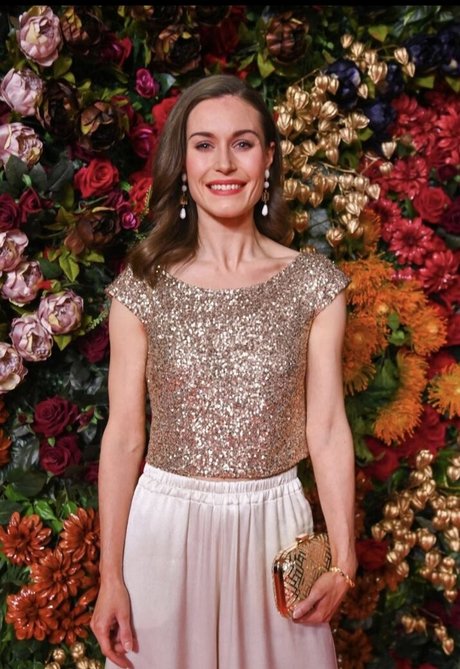 Sanna Marin model photo