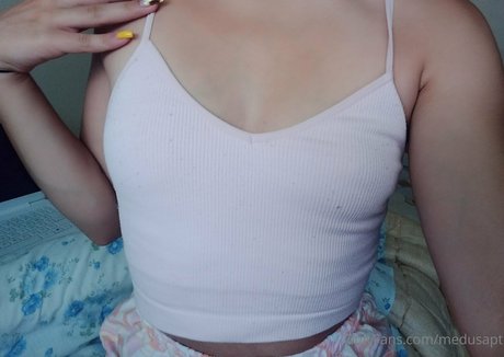 medusapt model hd pic