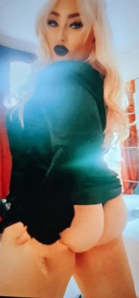 cherryb0mbxo model nice gallery