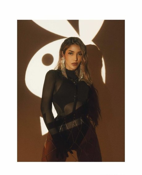 Farina naked star pictures