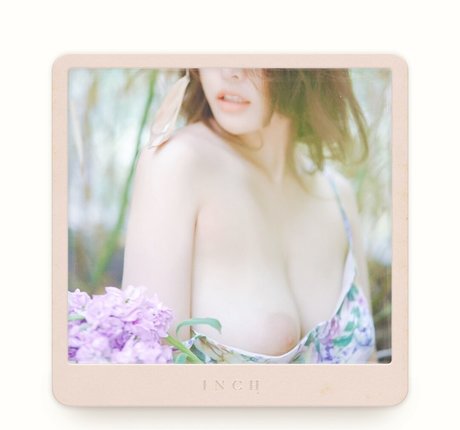 Mavis Pan pornographic actress pic