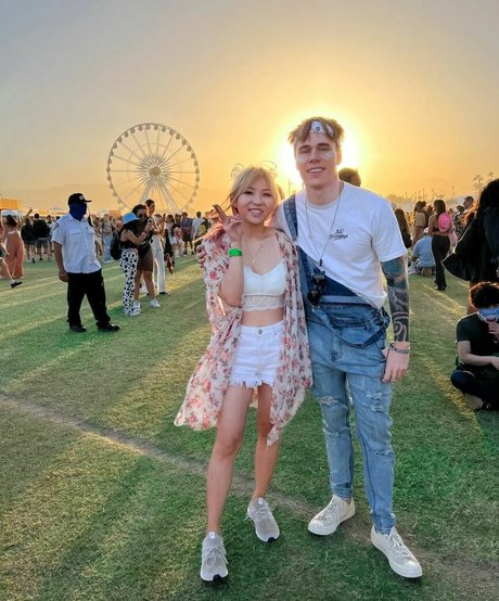 Yvonneflinetv hd model pic