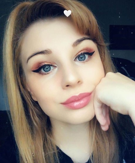 Elsalmorton pornstar erotic img