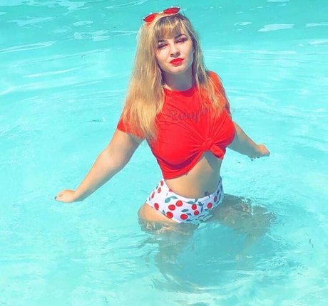 Elsalmorton exclusive pornstar images