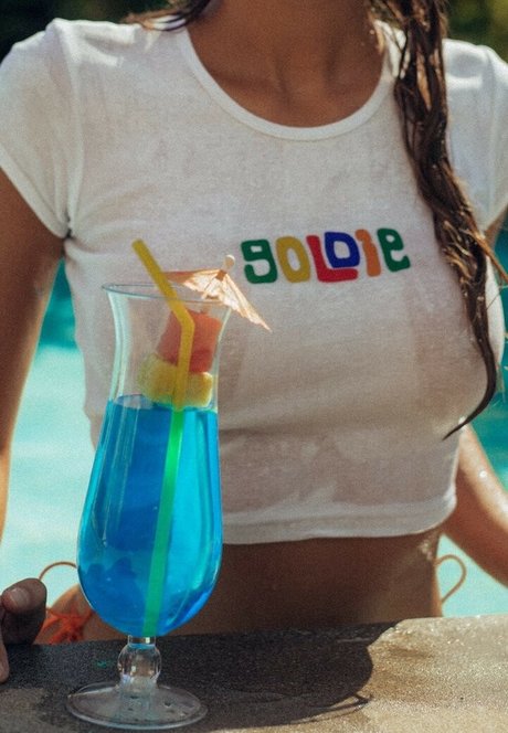 Bregje Heinen model nudes galleries