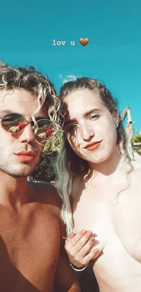 smile onlyfans free porn img